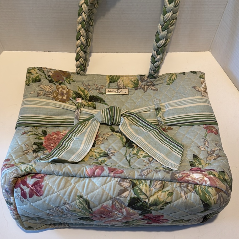 Isabella’s Journey Tea Rose Tote with Ribbon Floral Print - Picture 4 of 13